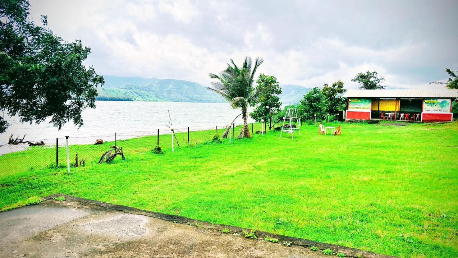 Hotel Mauli Agro Farm Dam View Resort Satara Ngoại thất bức ảnh